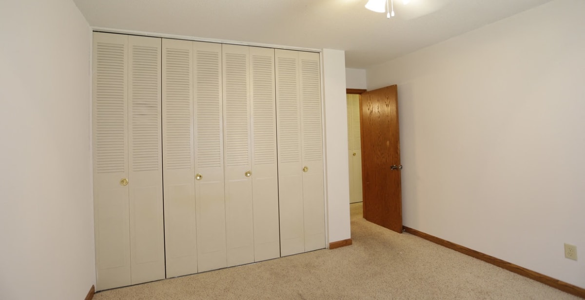 Photos and Video of Carrington Drive Apartments in Brooklyn Center, MN